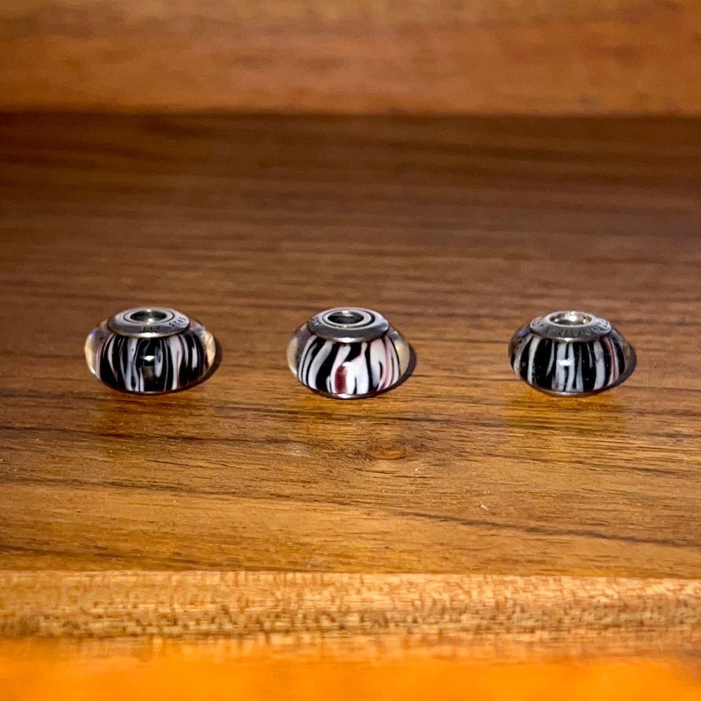 Pandora Zebra Murano (3 available)